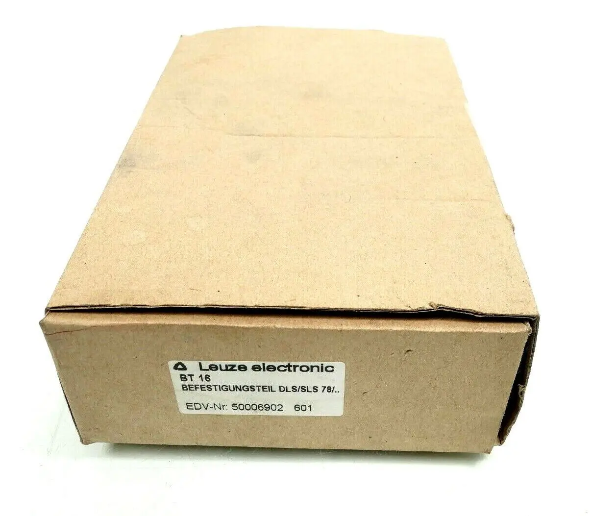 Produktfoto 1 von Leuze Electronic Befestigungsteil BT 16 | 60163