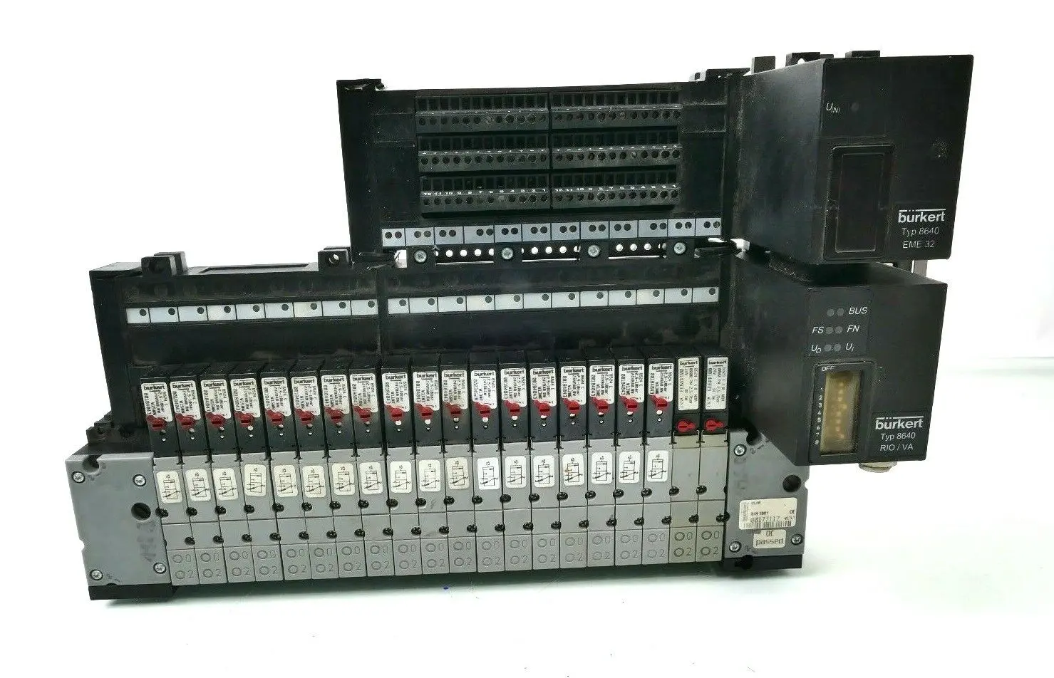 Produktfoto 1 von Bürkert 8640 Ventilinsel Profibus DP für Pneumatik + 20 Ventile