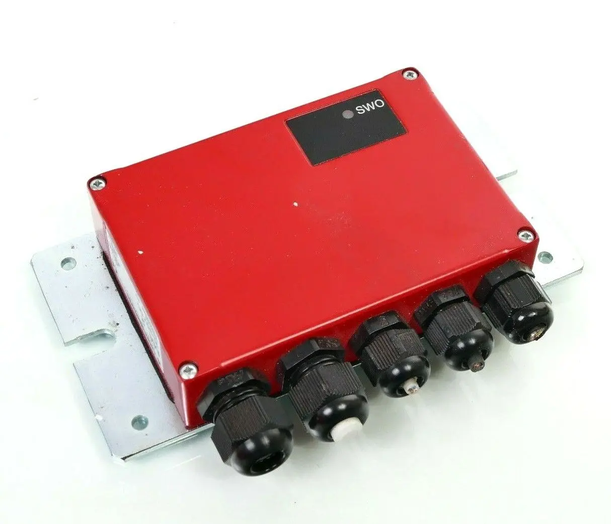 Produktfoto 1 von Leuze Anschlusseinheit 10-30V DC MA2 | 50031256