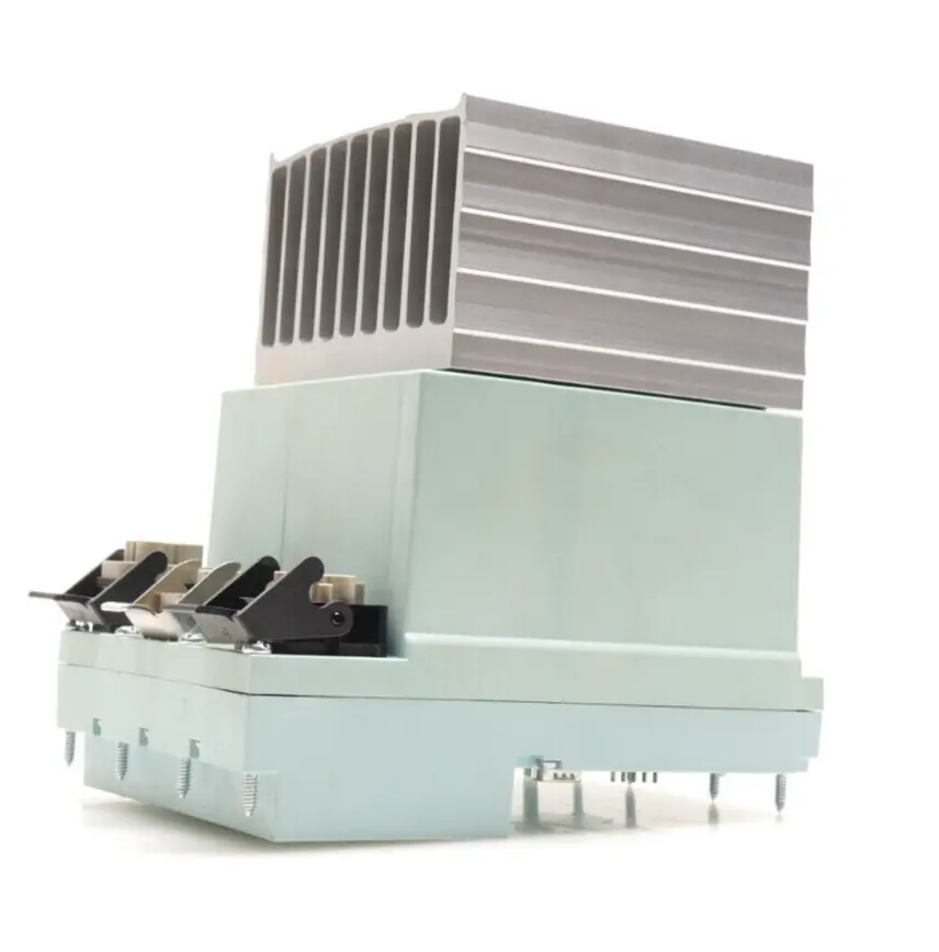 Siemens Frequenzumrichter 6SL3 514-1KE13-5AE0 | V:B02/V4.70 | 6SL3514-1KE13-5AE0