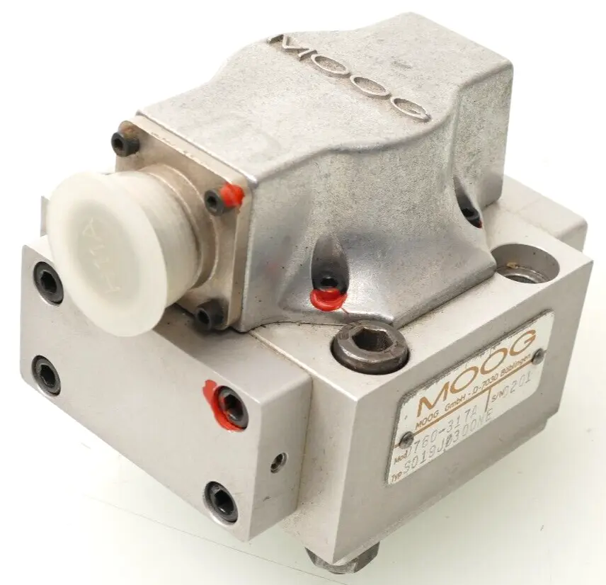 Produktfoto 1 von MOOG D760-317A Servo-Ventil S019J0300NE