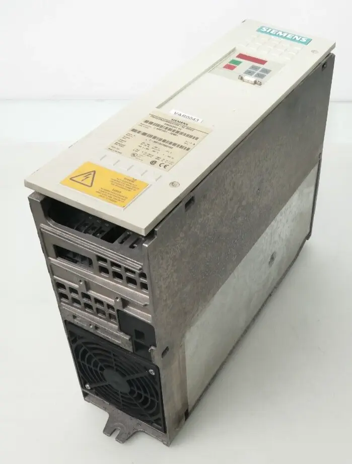 Produktfoto 1 von Siemens SIMOVERT VC Frequenzumrichter 6SE7 021-3EB61 | E: A | 6SE7021-3EB61