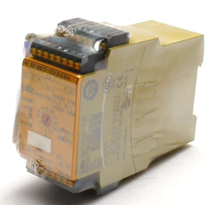 Produktfoto 1 von Pilz Sicherheitsrelais PNOZ XV3P C 300/24VDC 3n/o 2n/o t | 787518