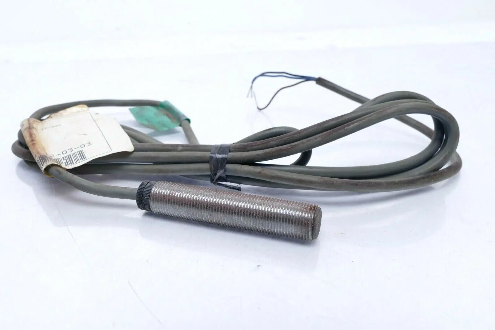 Produktfoto 1 von TELEMECANIQUE Induktiver Näherungsschalter XSA-H0231