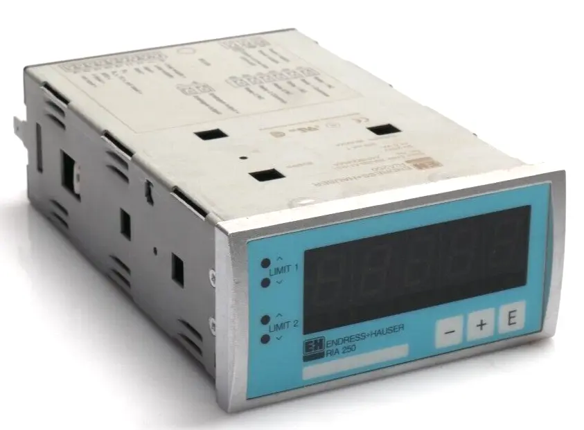 Endress+Hauser Prozessindikator RIA250 | SW: IBU00XA | RIA250-A11R31