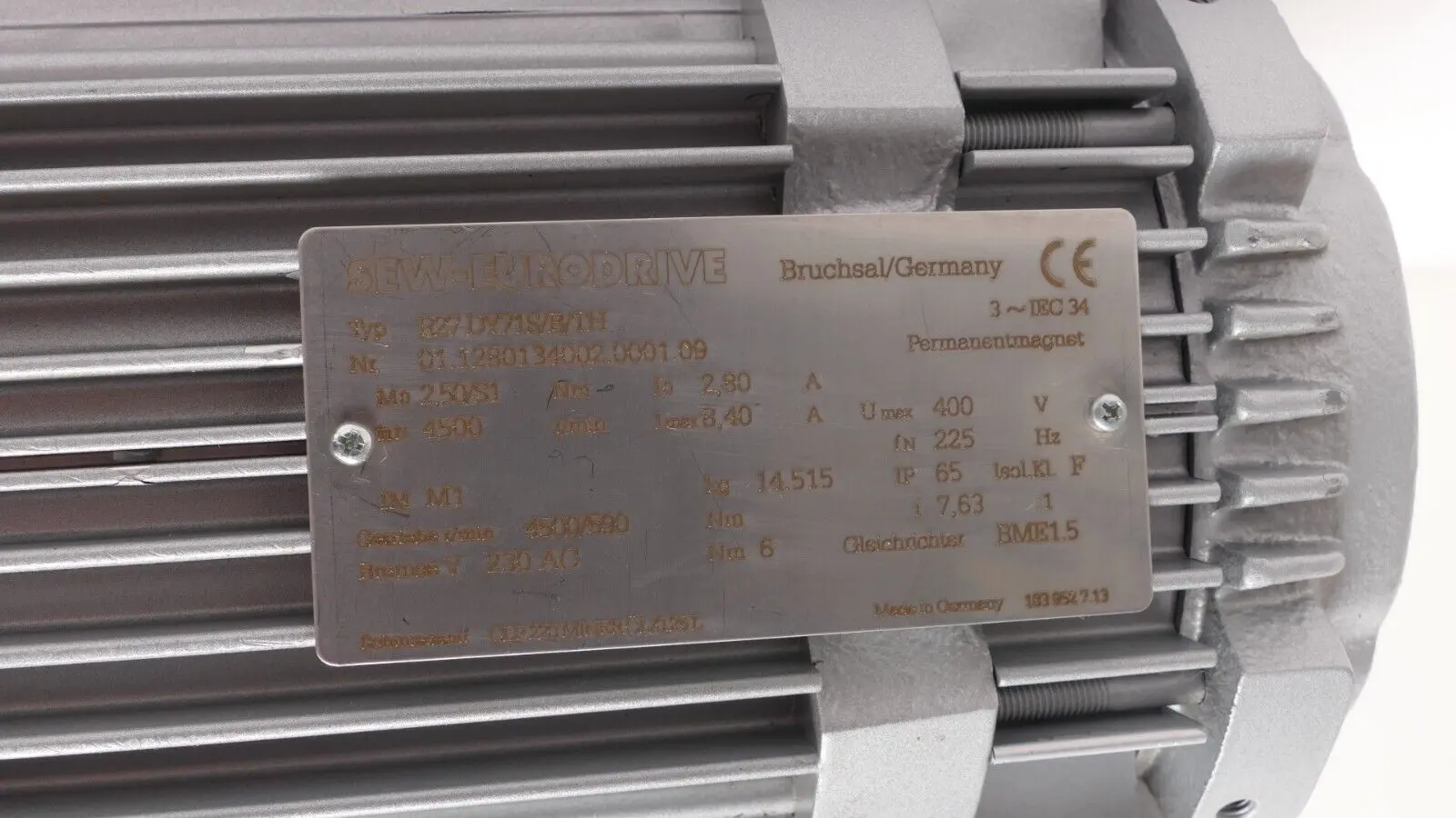Produktfoto 1 von SEW-Eurodrive 3~ Permanentmagnet-Motor R27 DY71S/B/TH