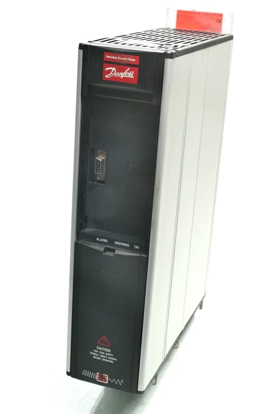 Produktfoto 1 von Danfoss VLT 5000 Frequenzumrichter VLT5001PT5B20SBR3D0F00A00 | 175Z0032