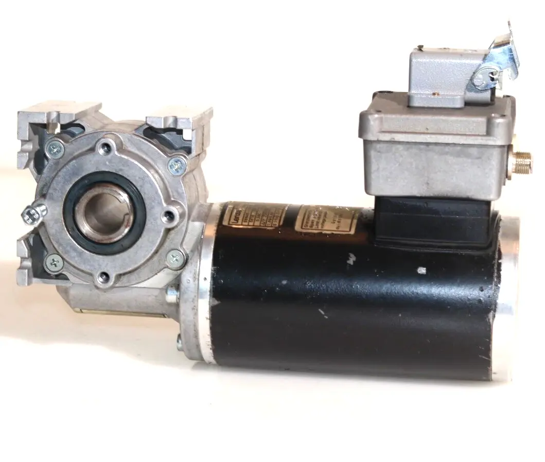 Produktfoto 1 von LENZE Getriebemotor SSN40-1GHBR-056C22 + Getriebe SSN40-1FHBR