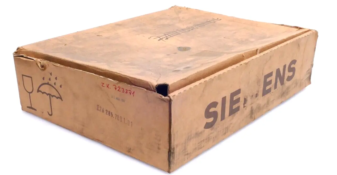 Produktfoto 1 von Siemens SIMATIC S5 Stromversorgung 6ES5 955-3LC13 | E:07 | 6ES5955-3LC13