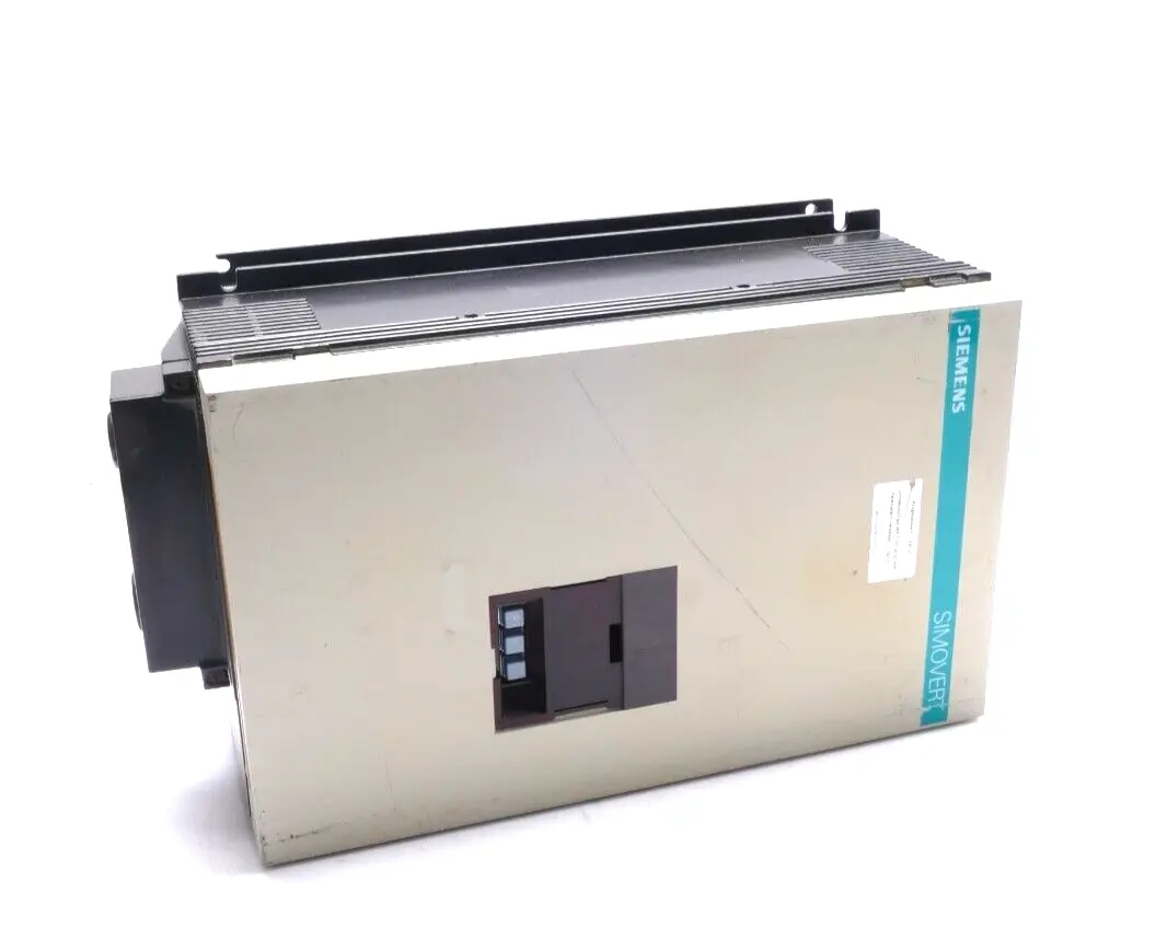 Produktfoto 1 von Siemens SIMOVERT P Frequenzumrichter 6SE2 105-3AA21 E: L | 6SE2105-3AA21