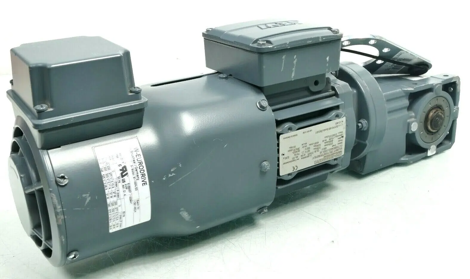 Produktfoto 1 von SEW Eurodrive Getriebemotor KA19B/T DRL71S4/TF7ES7S/V | 01.7359634201.0001.16