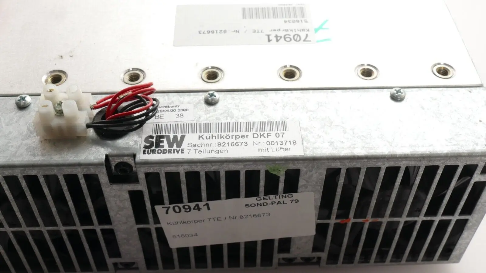 Produktfoto 1 von SEW Eurodrive 8216673 Kühlkörper DKF 07 mit Lüfter