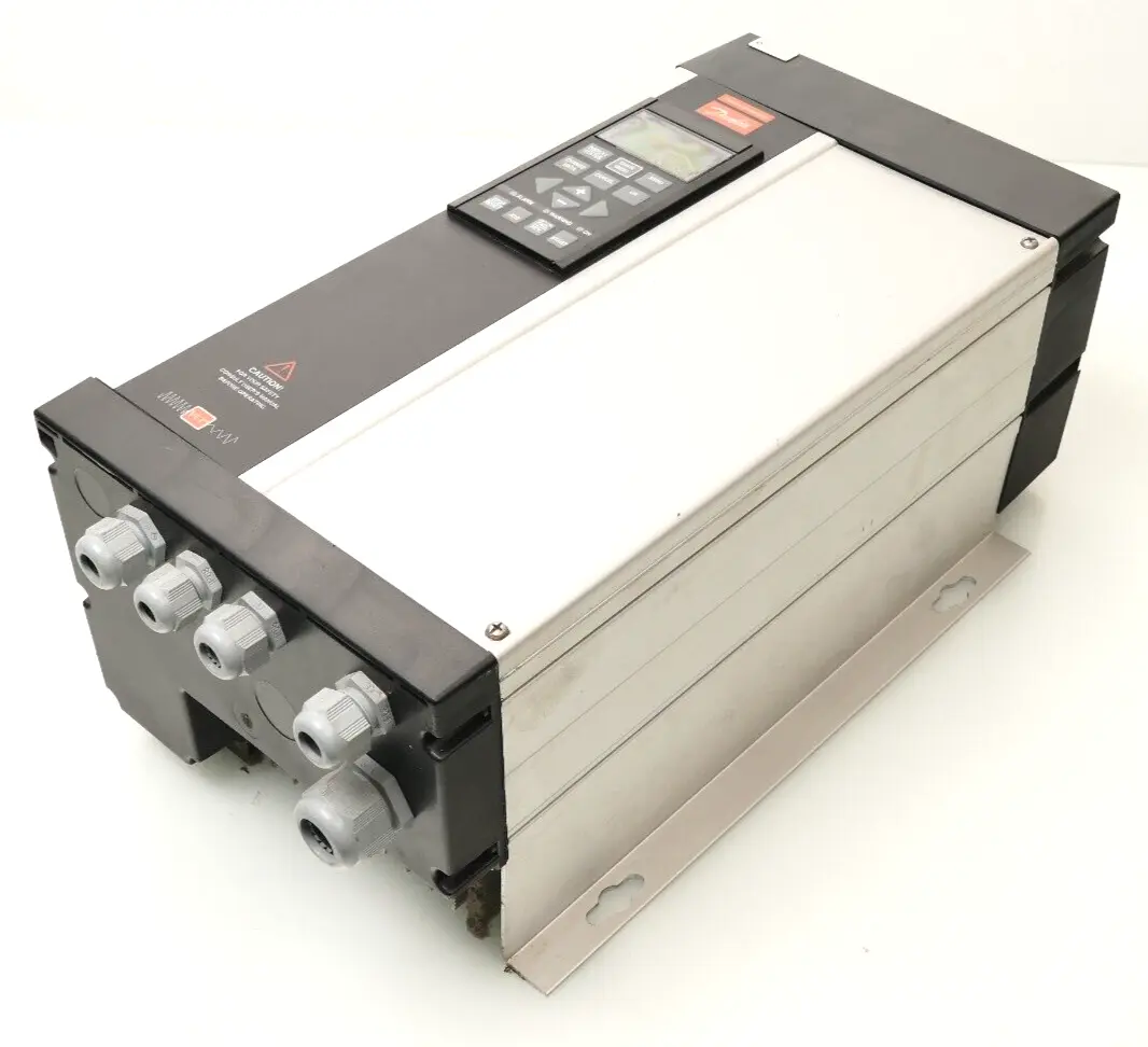 Produktfoto 1 von Danfoss Frequenzumrichter VLT5004PT5C54SBR3DLF00A00C0 | 175Z0270
