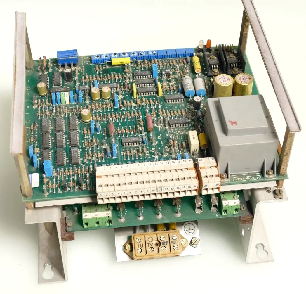 Produktfoto 1 von Siemens E260/15 Mreq-GcG6k26-2A0 Kompaktgerät 6RA2 113-6DK26-0 | 6RA2113-6DK26-0