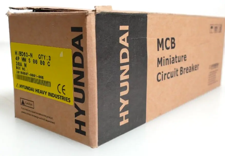 Produktfoto 1 von 3x Hyundai HiBD63-N Miniature Circuit Breaker 4P MM S 00 00 C | 30A M