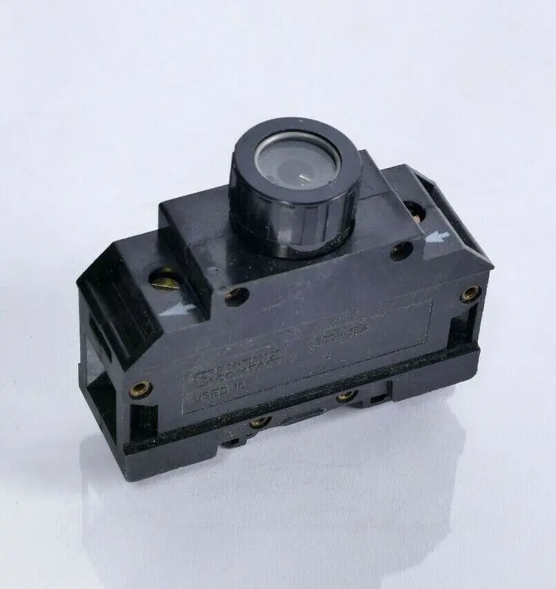 Produktfoto 1 von Phoenix Contact Sicherungshalter 500V 16A | USED 16