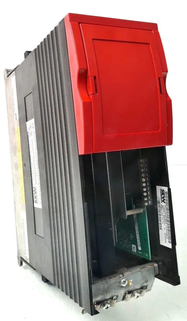 SEW Umrichter 08273367 | MDV60A0015-5A3-4-0T + MDX60A0015-5A3-4-00 | 08227179