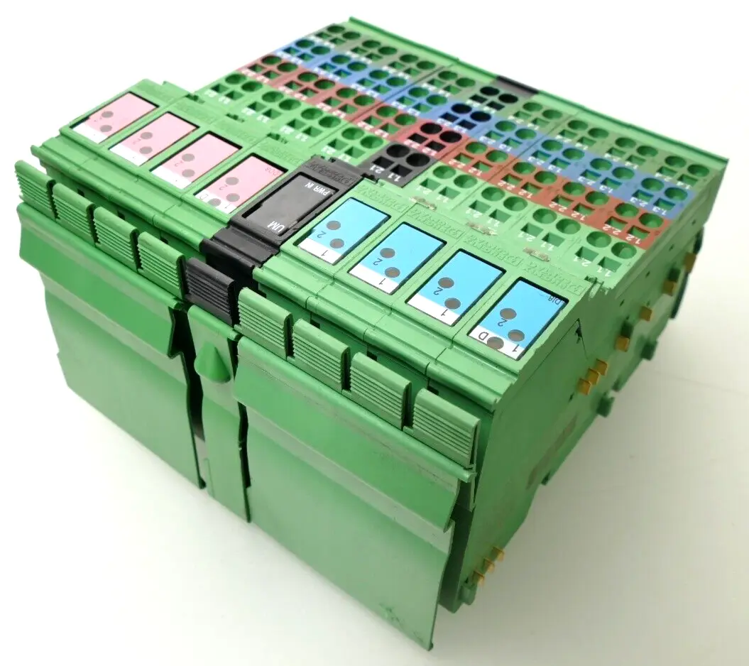 Produktfoto 1 von Phoenix Contact Module 28 19 04 0 | IB IL 24 DI8-2MBD | 2819040