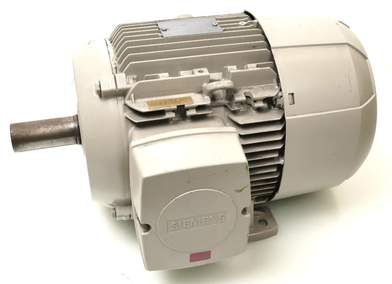 Produktfoto 1 von Siemens SIMOTICS Niederspannungsmotor 1LE1 002-1CA03-4AB5 | 1LE1002-1CA03-4AB5