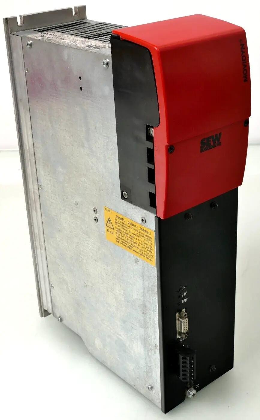 Produktfoto 1 von Sew Eurodrive MOVIDYN Frequenzumrichter MPB51A011-503-00 | 8260745