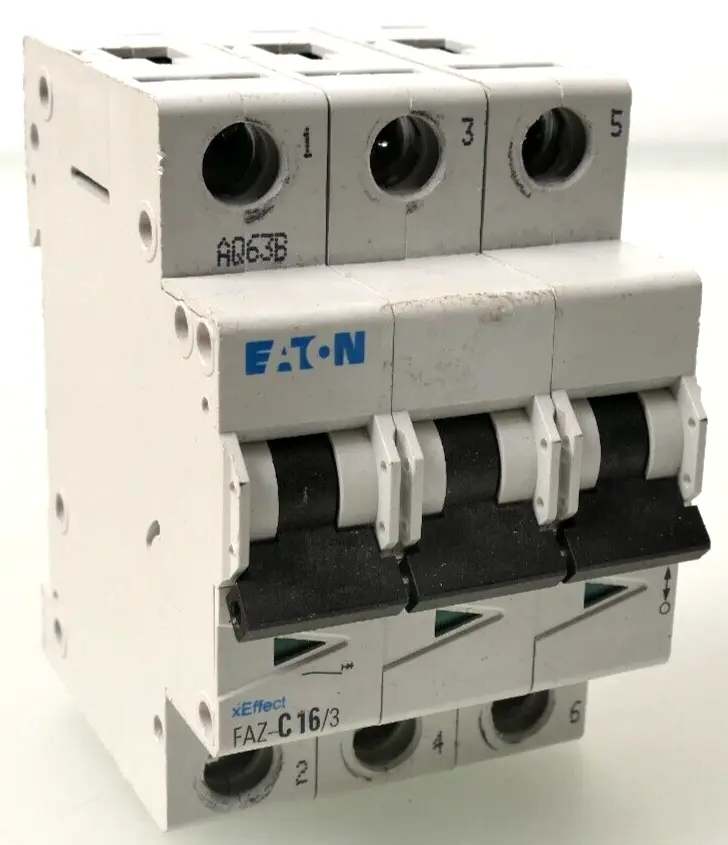 Produktfoto 1 von Eaton xEffect Leitungsschutzschalter FAZ-C16/3 | 278873