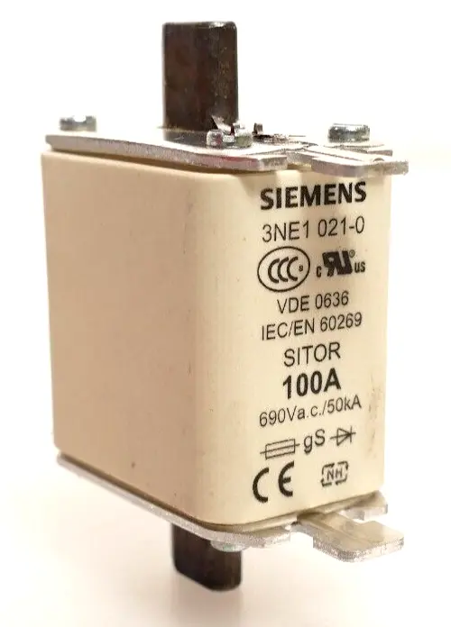 Produktfoto 1 von Siemens SITOR Sicherungseinsatz 100A 690Va.c 50kA 3NE1 021-0 | 3NE1021-0