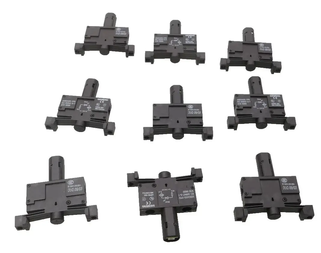 Produktfoto 1 von 9x Siemens Lampenfassung 3SB3420-1PD | 3SB3 420-1PD