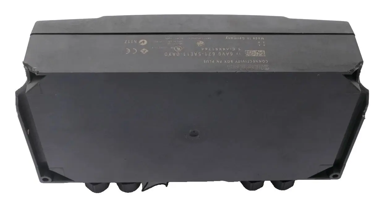 Produktfoto 1 von Siemens Connectivity Box PN Plus 6AV6 671-5AE11-0AX0 | E:03 | 6AV6671-5AE11-0AX0