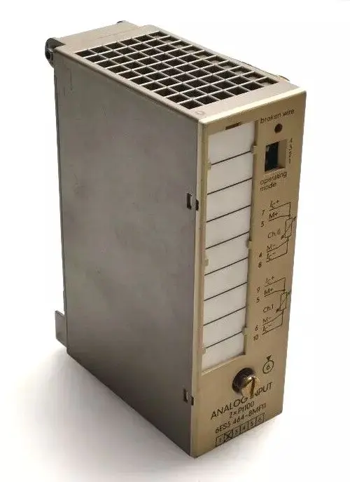 Produktfoto 1 von Siemens SIMATIC S5 | 6ES5464-8MF11 | 6ES5 464-8MF11