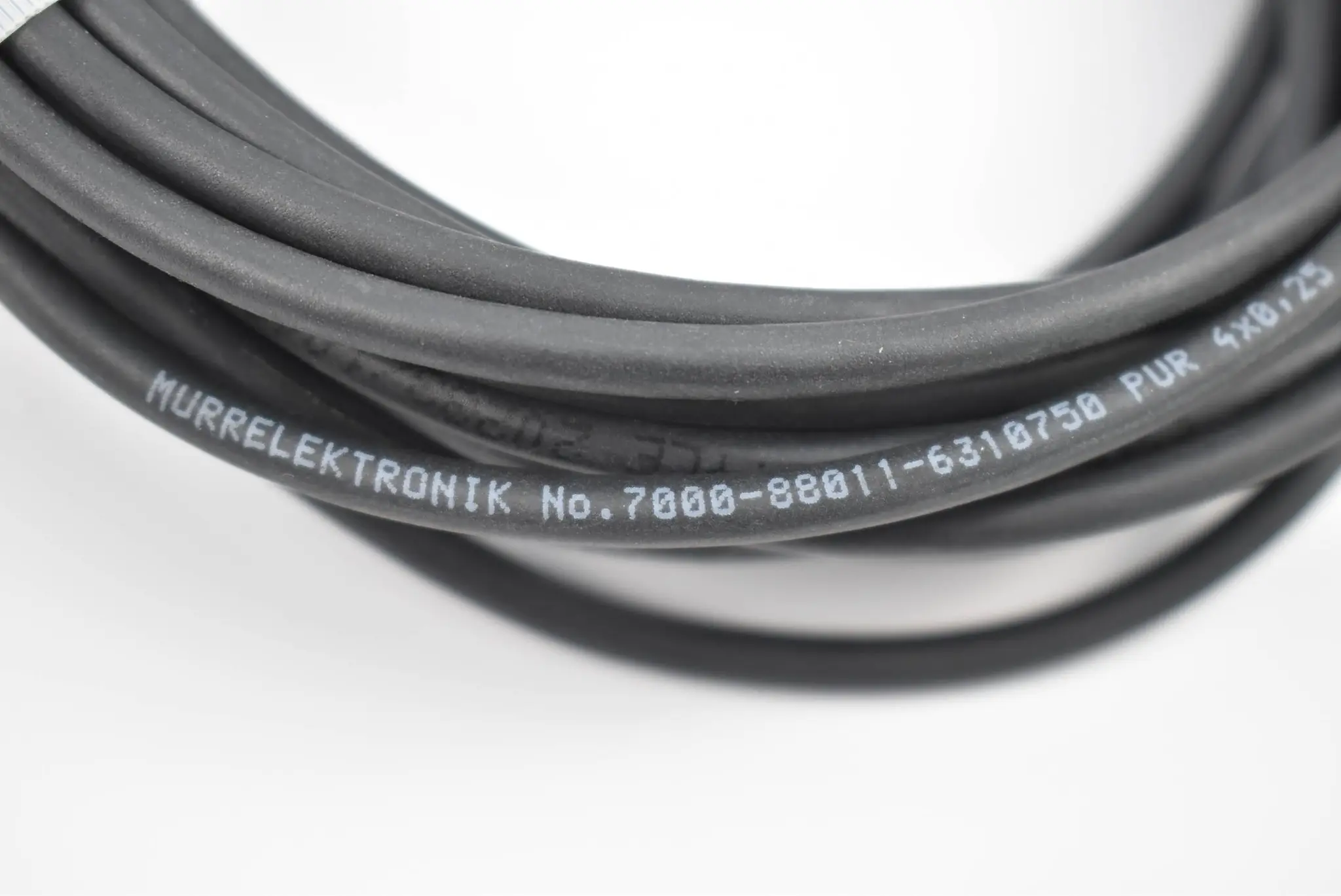 Produktfoto 1 von Murr Elektronik M8 St. 0° / M8 Bu. 0° A-kod. Kabel 7000-88011-6310750 ( 7,5m )