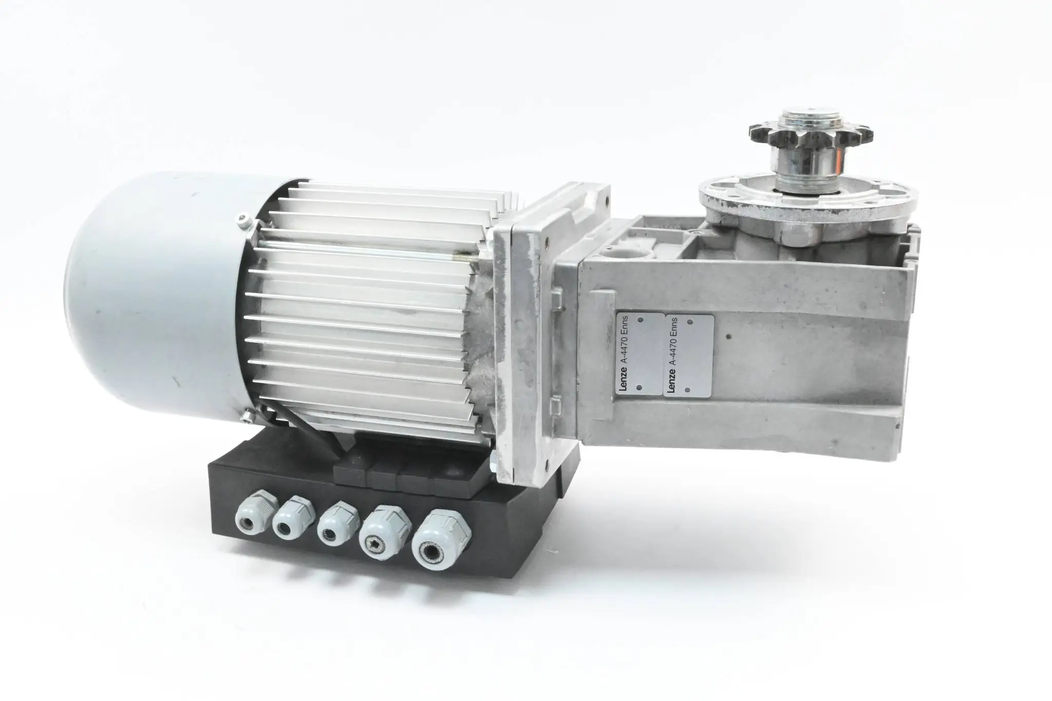 Produktfoto 1 von Lenze Elektromotor VDE0530 DERABR-080-12 inkl. GKR04-2 E VAK 080-12BR08N
