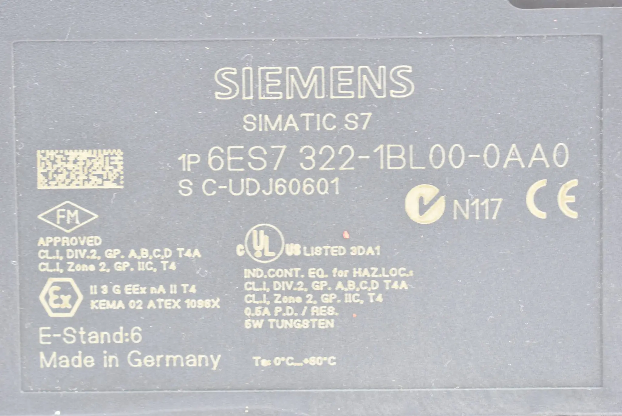 Produktfoto 1 von Siemens Simatic S7-300 Digital 6ES7322-1BL00-0AA0 ( 6ES7 322-1BL00-0AA0 )