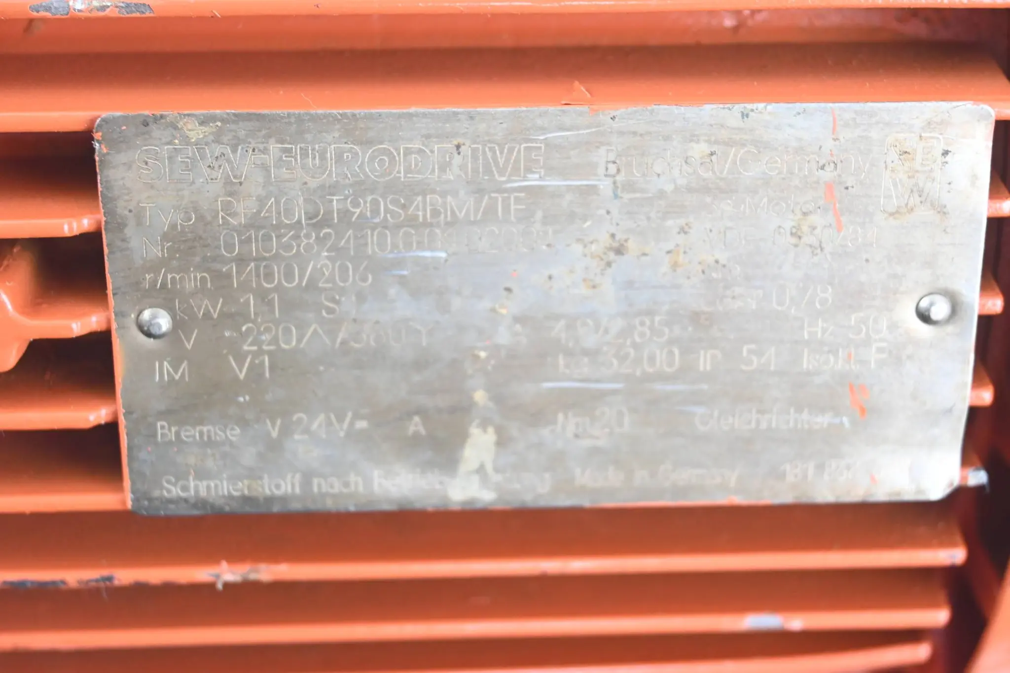 Produktfoto 1 von SEW Eurodrive Getriebemotor RF40DT90S4BM/TF ( RF40 DT90S4BM/TF )