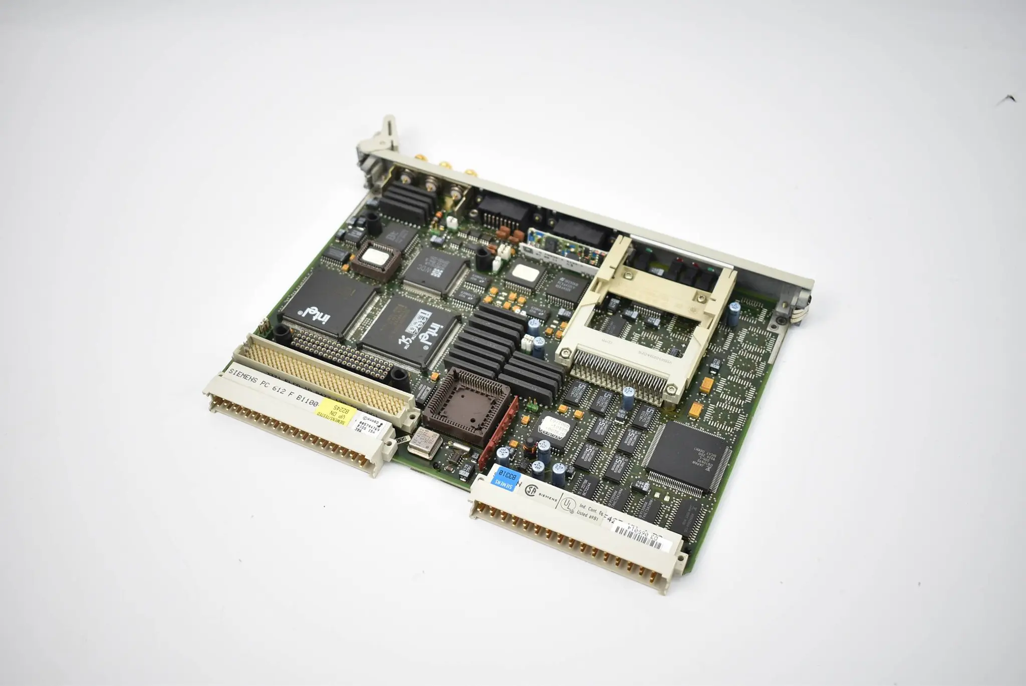 Produktfoto 1 von Siemens simatic S5 CP581 Grundbaugruppe 6ES5 581-0EA11 ( 6ES5581-0EA11 )