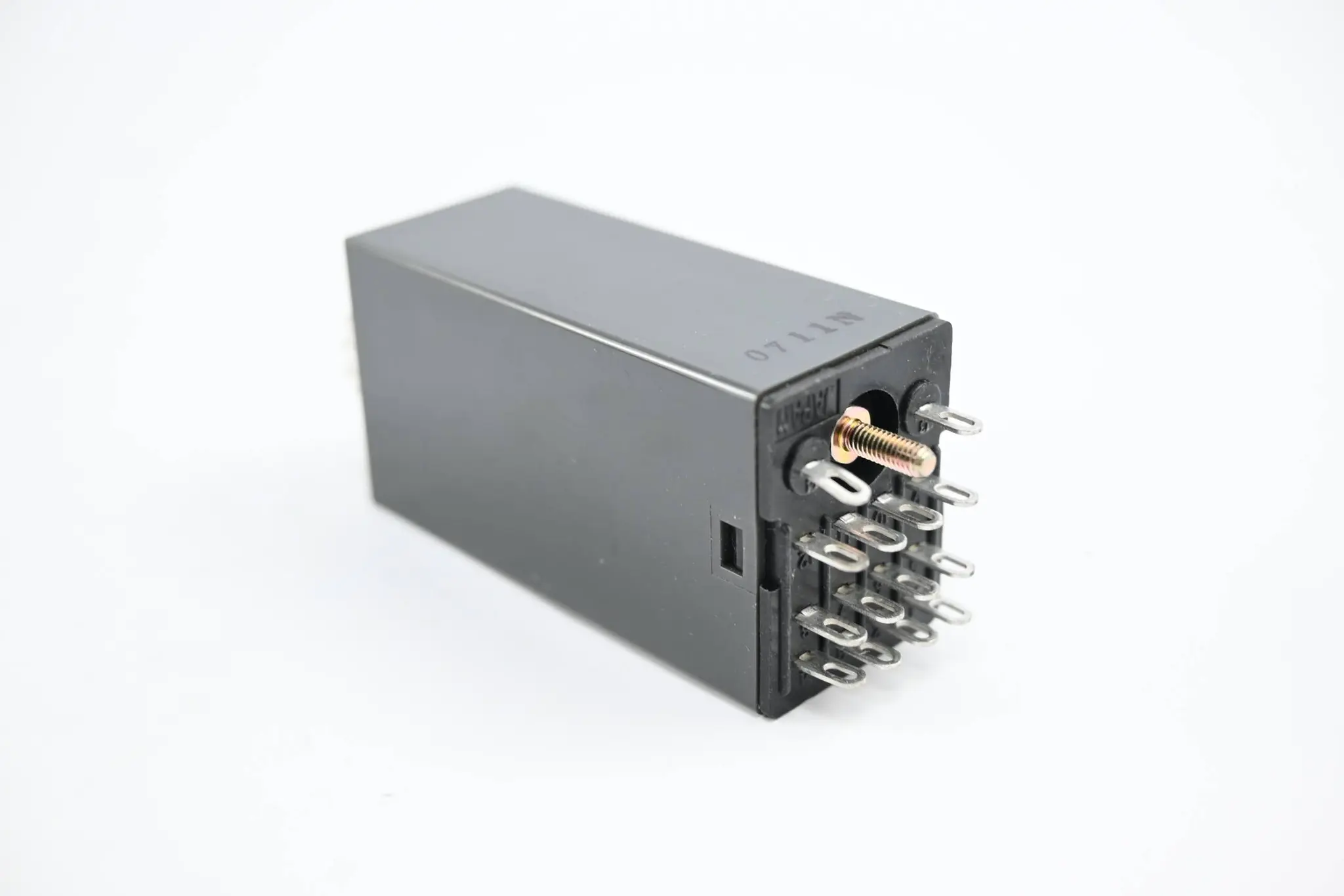 Produktfoto 1 von Omron Solid State Timer 120S 24V AC ( H3Y-4-7 )
