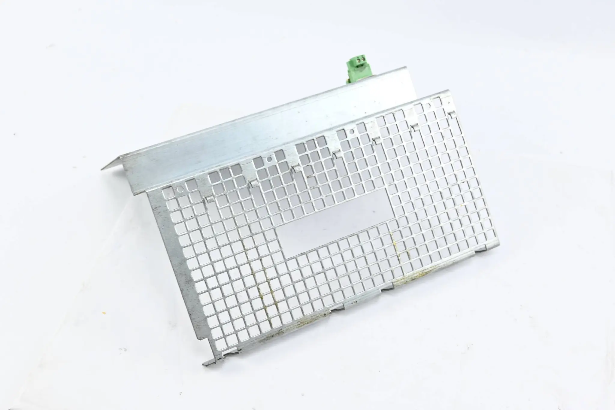 Produktfoto 1 von Siemens Simodrive Schirmanschlussblech 6SN1162-0EA00-0DA0 ( 6SN1 162-0EA00-0DA0 )