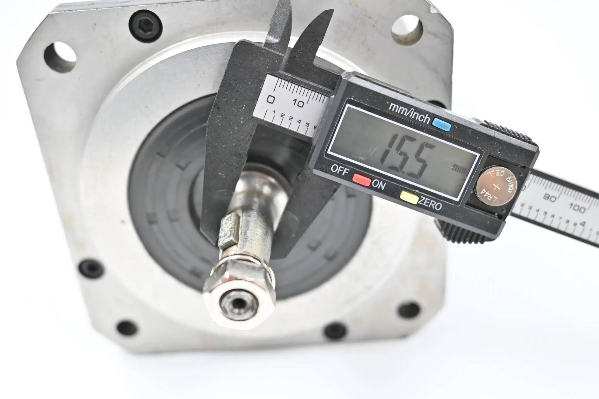 GE Fanuc AC Servo Motor Model 5S A06B-0314-B002#7000 ( A06B0314B0027000 )