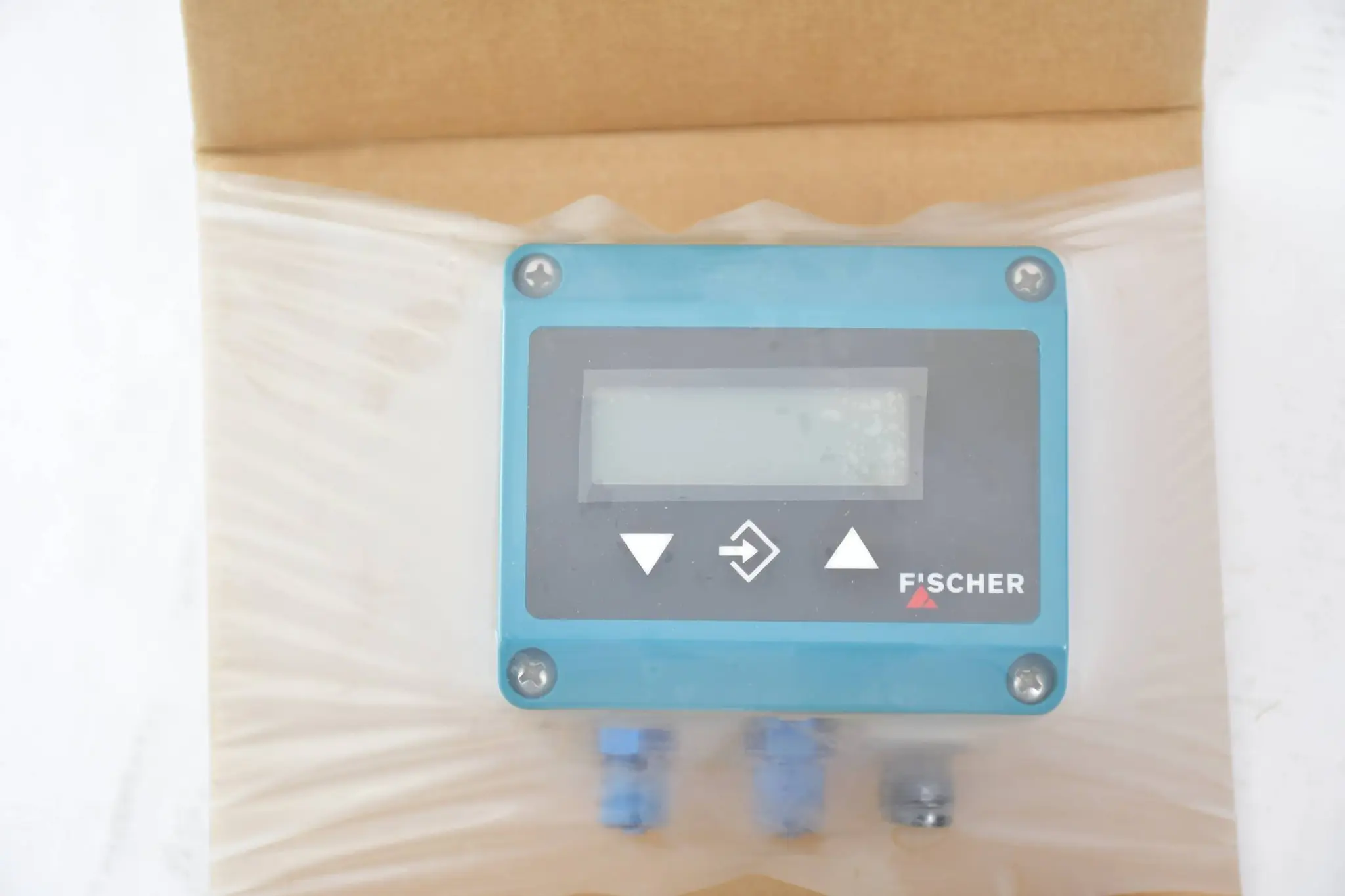 Produktfoto 1 von Fischer Digitaler Differenzdruckschalter/-transmitter DE46D600400NWCMW