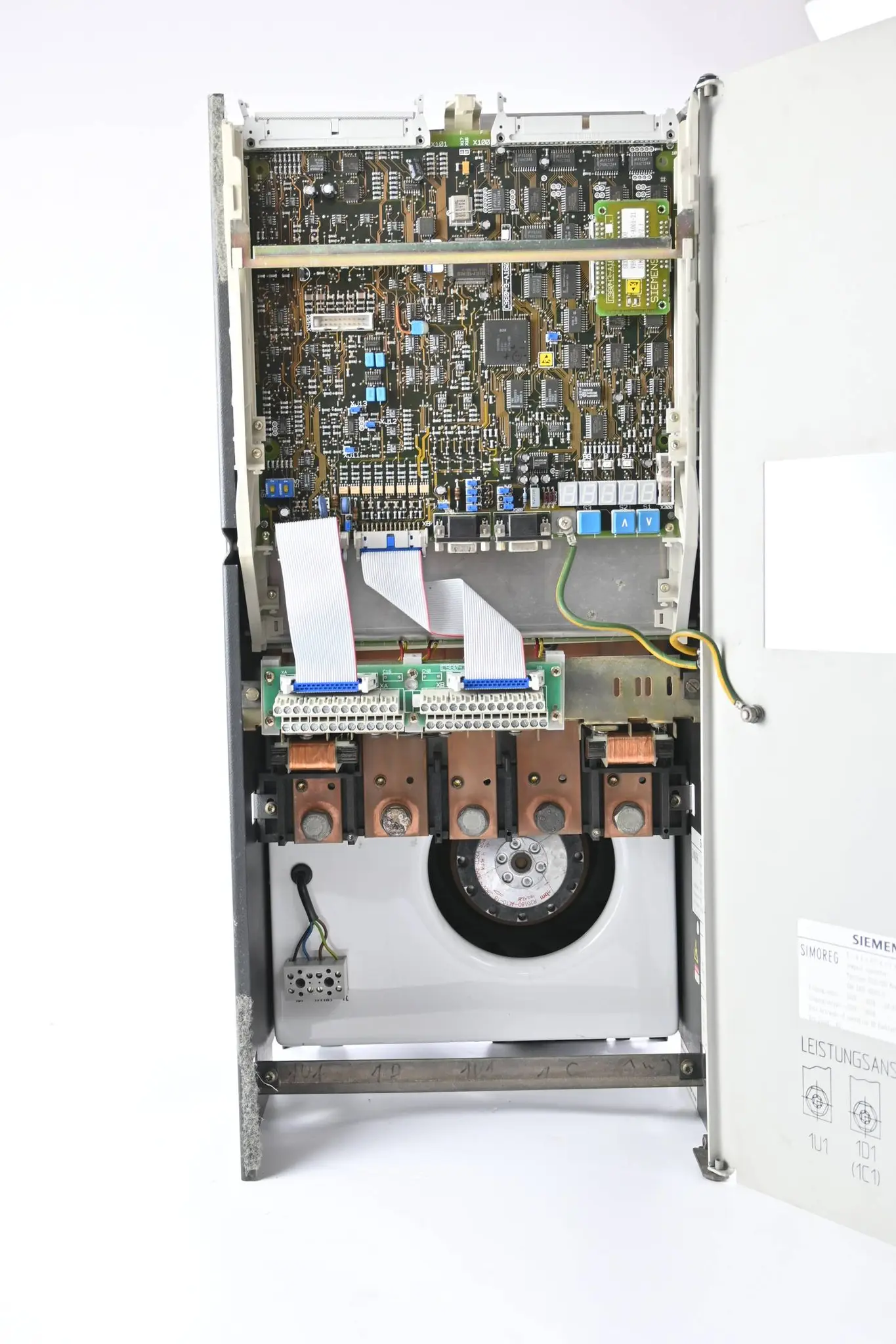 Produktfoto 1 von Siemens Simoreg Stromrichtergerät 6RA2485-6GV62-0 ( 6RA2 485-6GV62-0 ) E. A3