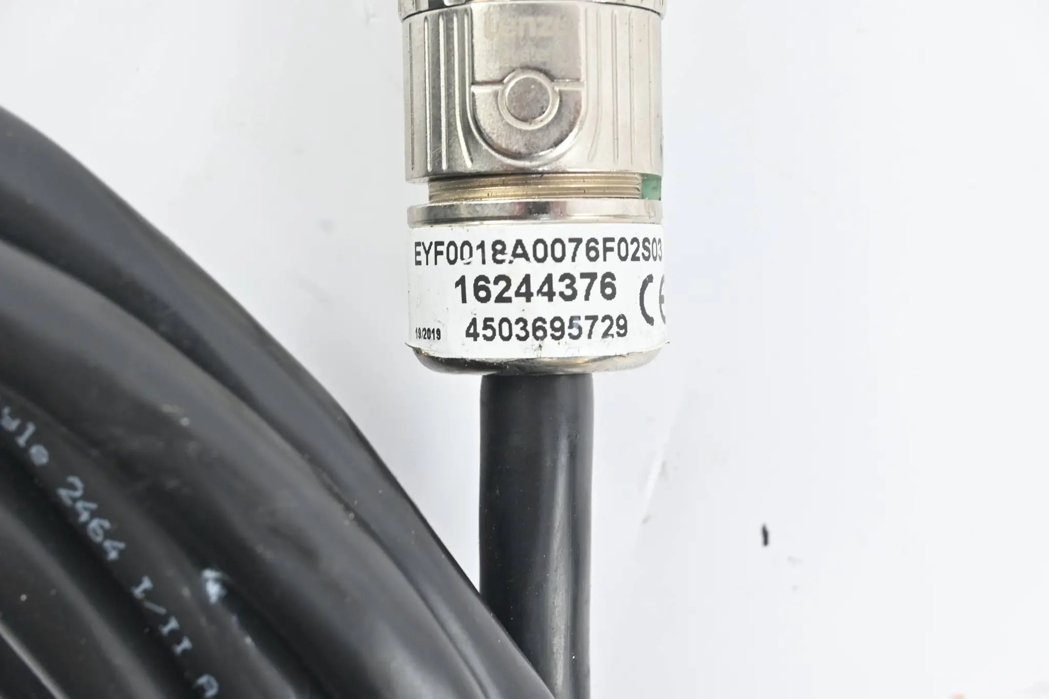 Produktfoto 1 von Lenze Encoderkabel EYF0018A0076F02S03 ( 16244376 )