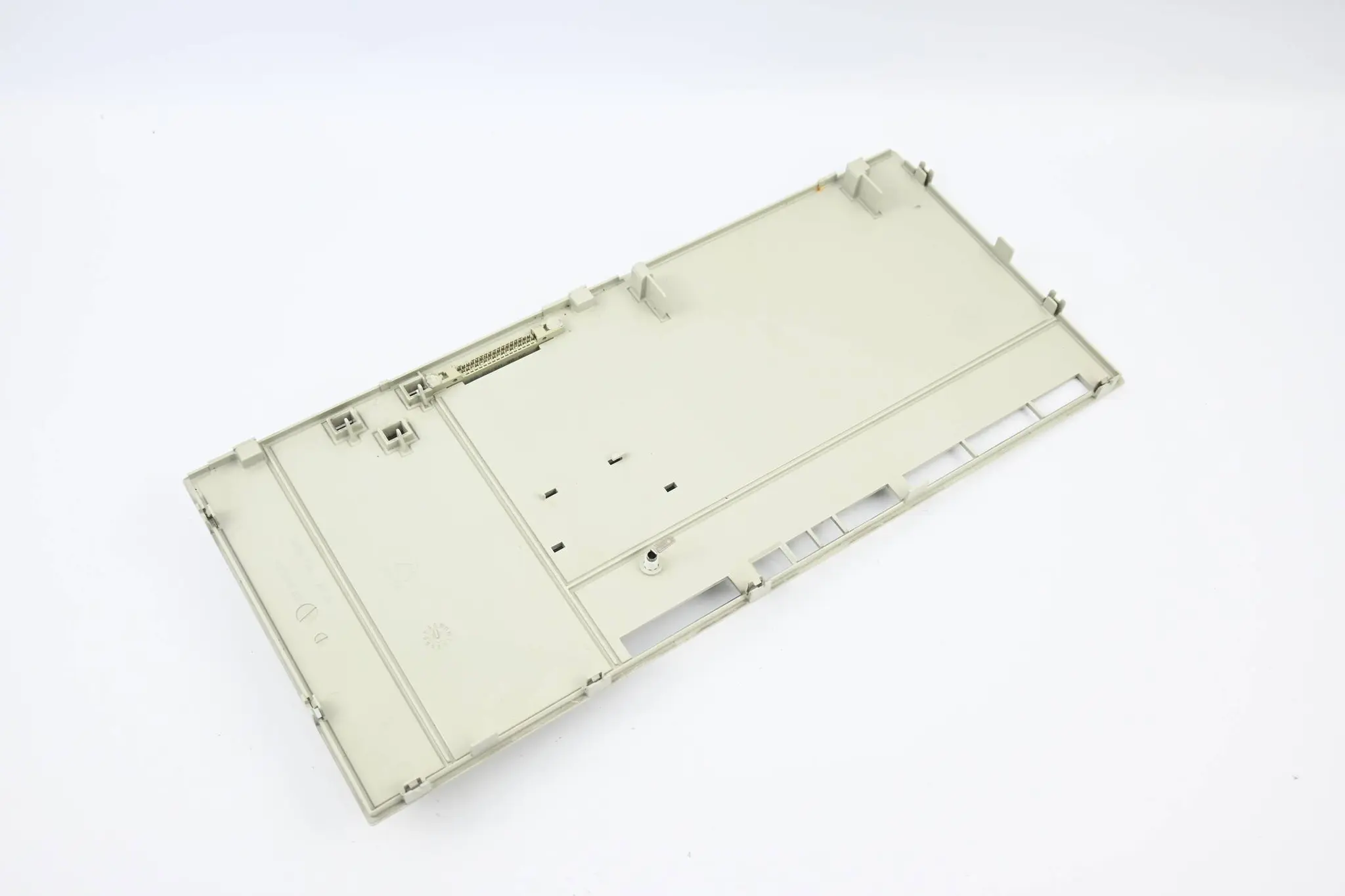 Produktfoto 1 von Siemens Frontcover für Simodrive 611 6SN1145-1BA02-0CA1 ( 6SN1 145-1BA02-0CA1 )