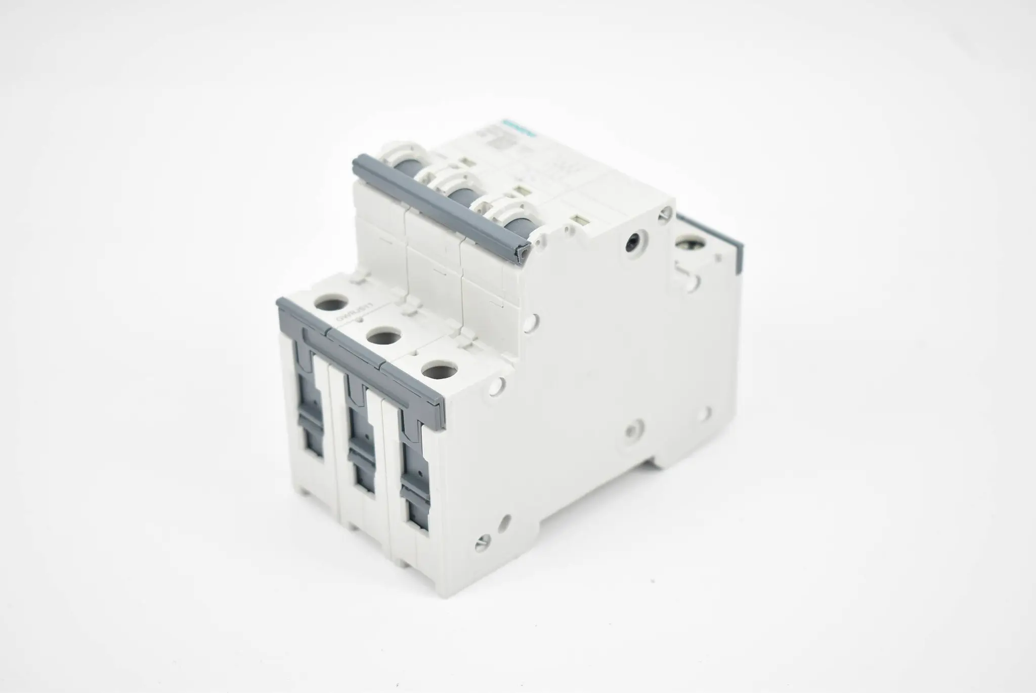 Produktfoto 1 von Siemens Leitungsschutzschalter 400V 5SY6306-7 ( 5SY6 306-7 ) MCB C6