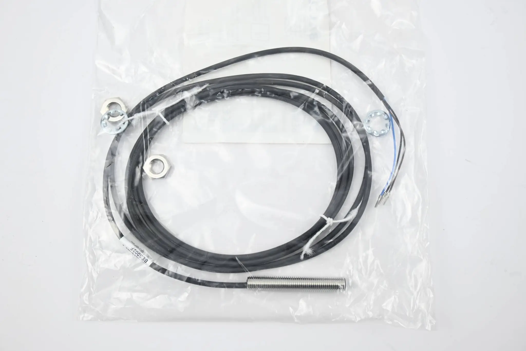 Produktfoto 1 von Balluff BES003F Induktiver Sensor BES M08MI-PSC208-8P02