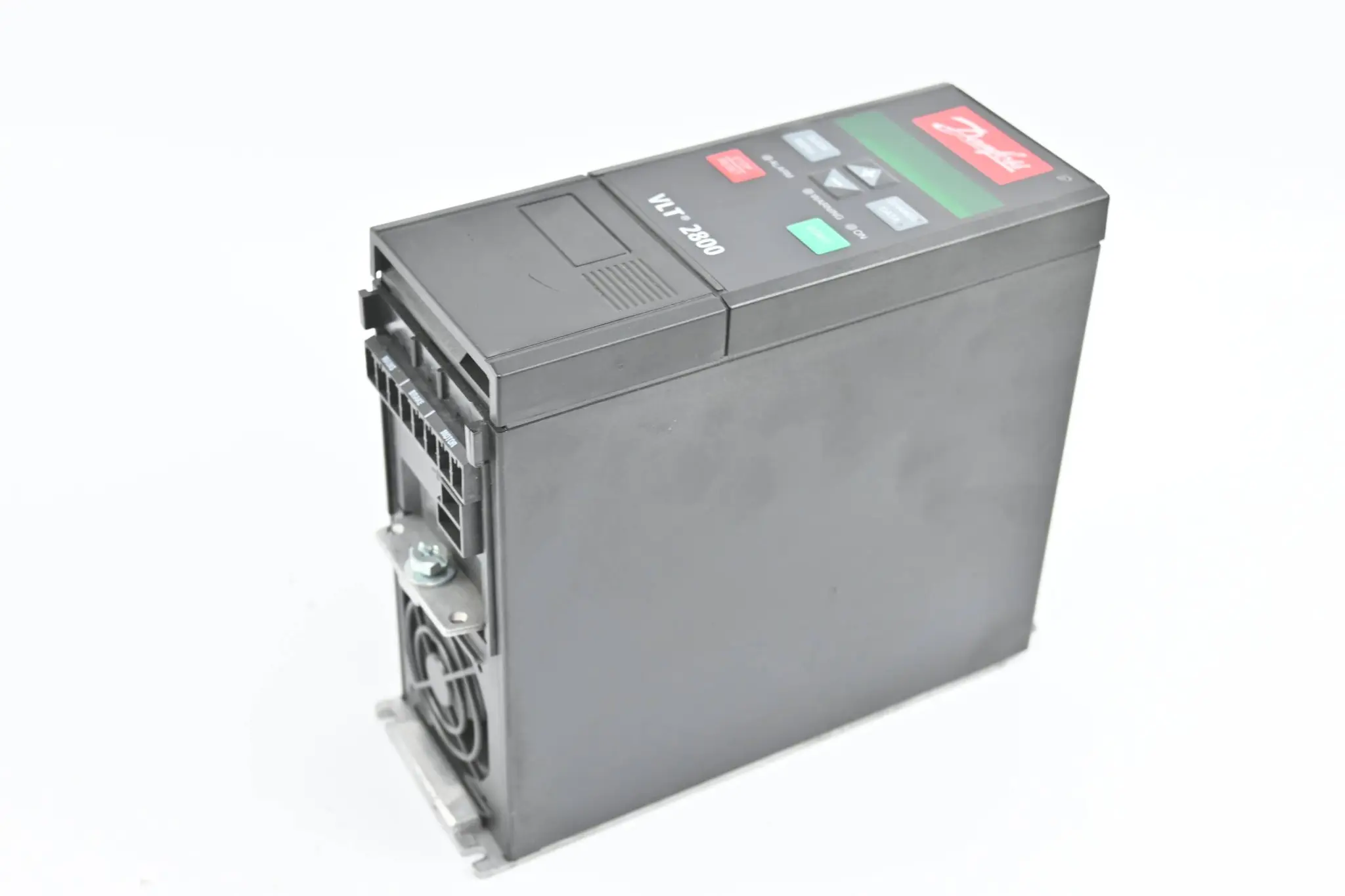 Produktfoto 1 von Danfoss Frequenzumrichter VLT2803PS2B20STR1DBF00A00 ( 195N0003 )