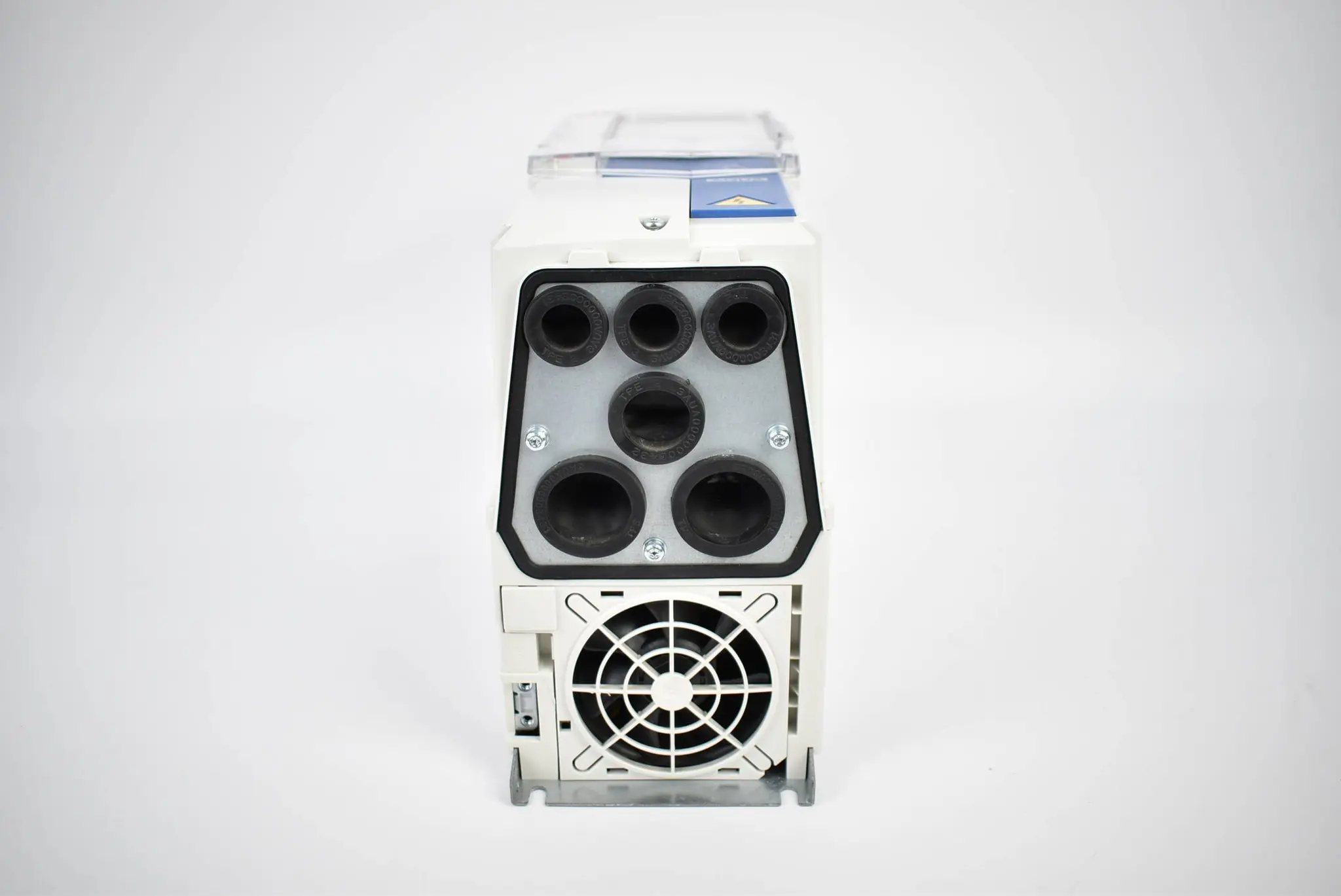 Produktfoto 1 von ABB Frequenzumrichter ACQ580-01-07A2-4+B056
