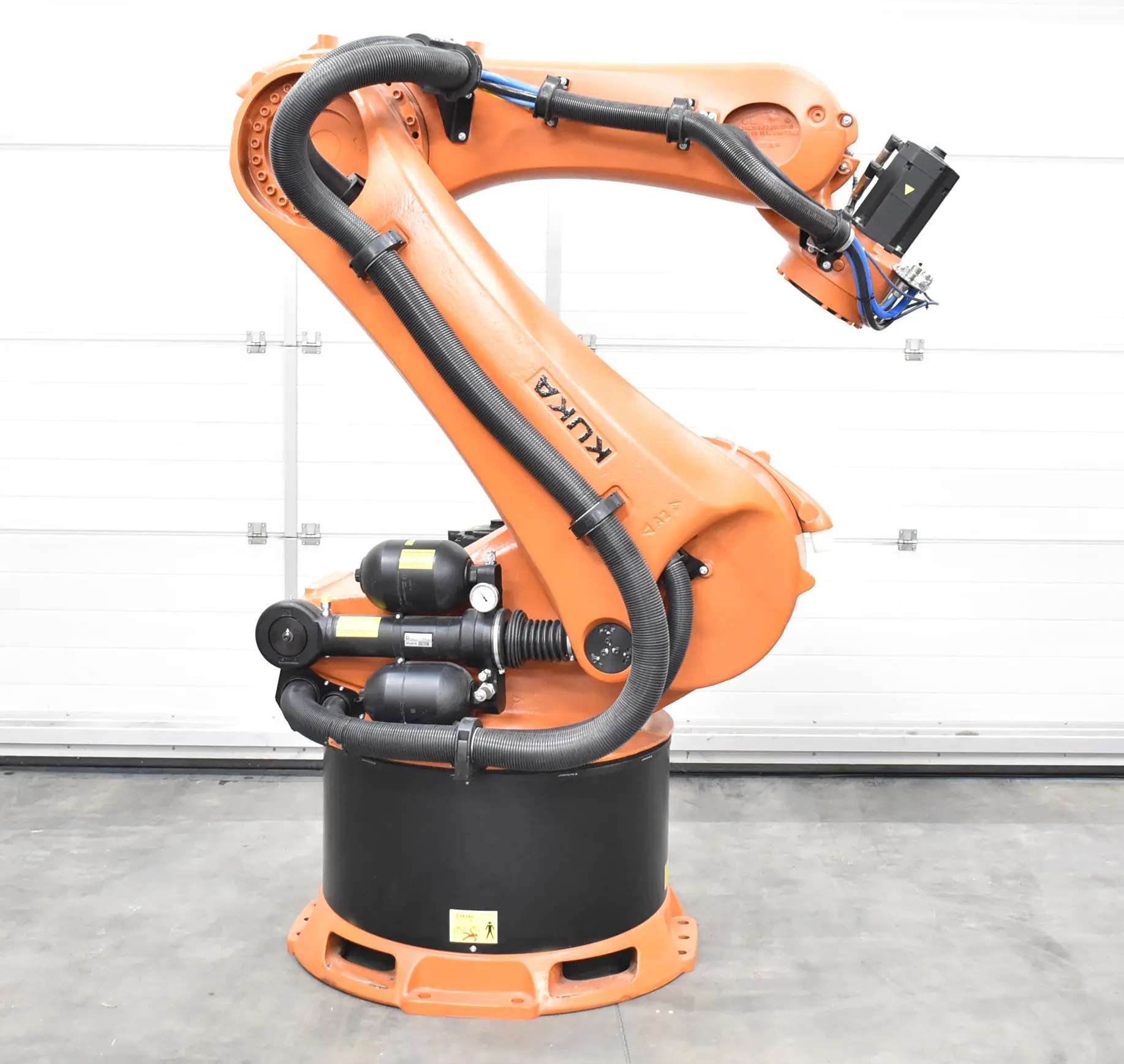 Produktfoto 1 von Kuka Roboter KR 470-2 PA + Schaltschrank KR C4 + Bedienpanel 00-168-334