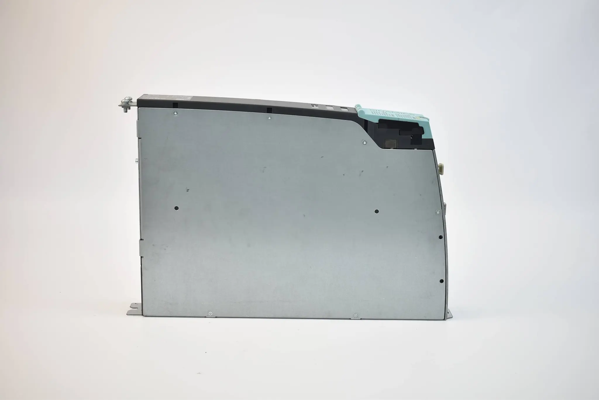 Produktfoto 1 von Siemens sinamics S120 single 6SL3 120-1TE15-0AA4 ( 6SL3120-1TE15-0AA4 ) E.B