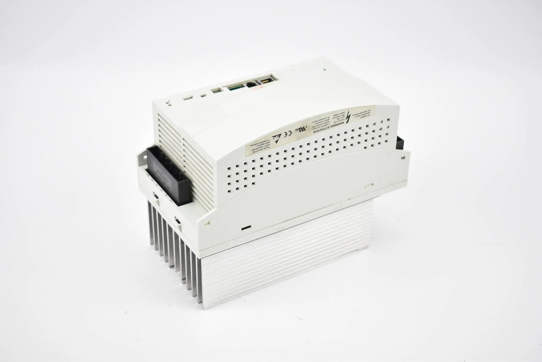 Produktfoto 1 von KUKA Lenze Servo Drive KSD1-48 E93DA123I4B531 ( 00470200 ) E93DA123I4B531XX2A22