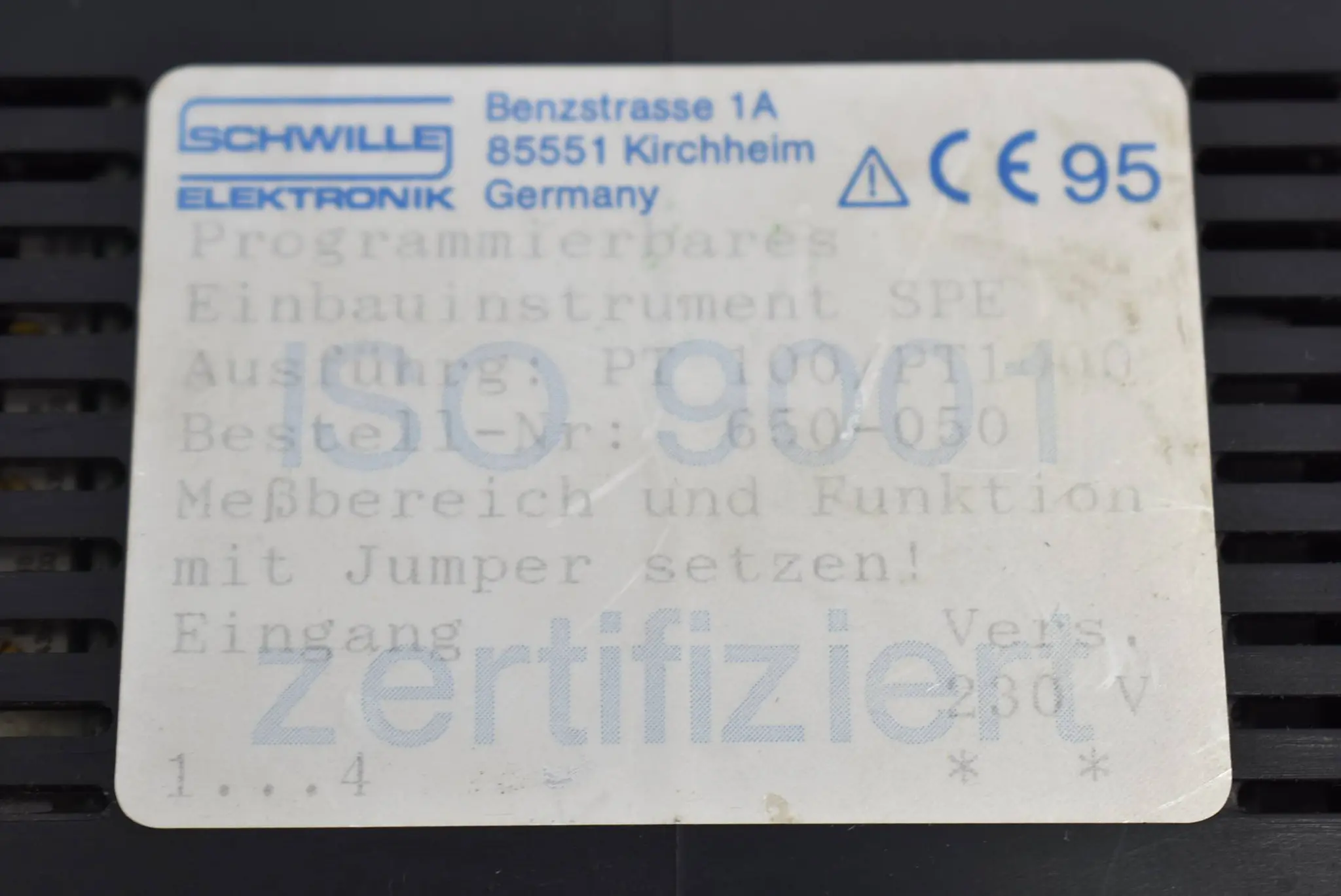 Produktfoto 1 von Schwille Elektronik Programmierb. Einbauinstrument SPE PT 100/PT1000 ( 650-050 )