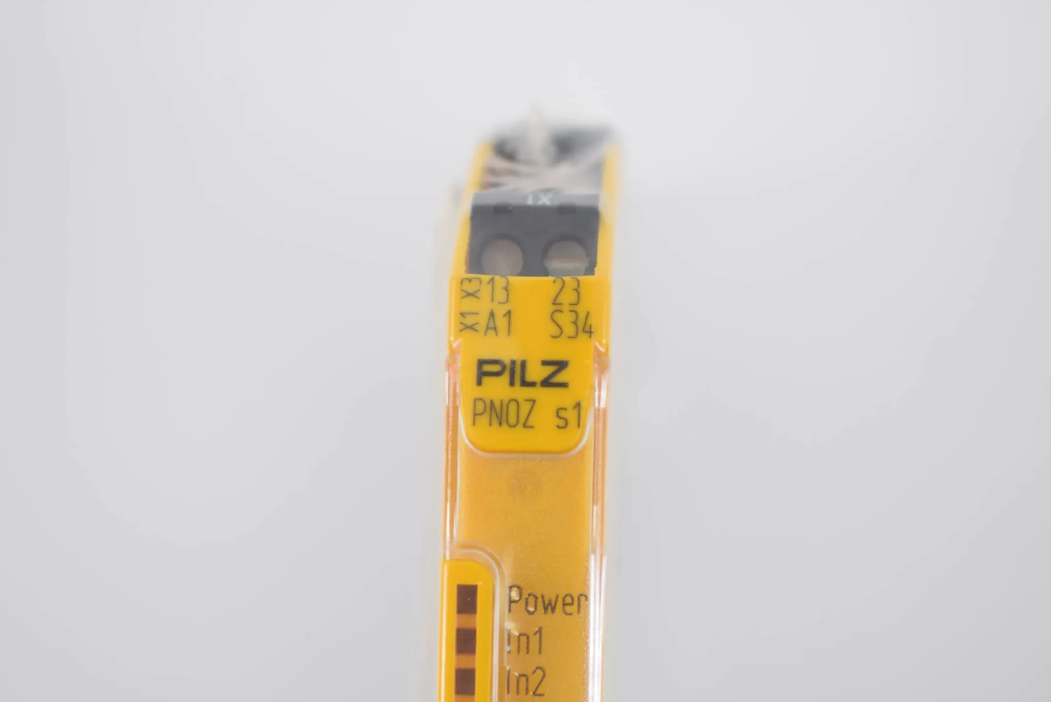 Produktfoto 1 von PILZ Sicherheitsrelais PNOZ s1 24VDC 2h/0 ( 750101 )